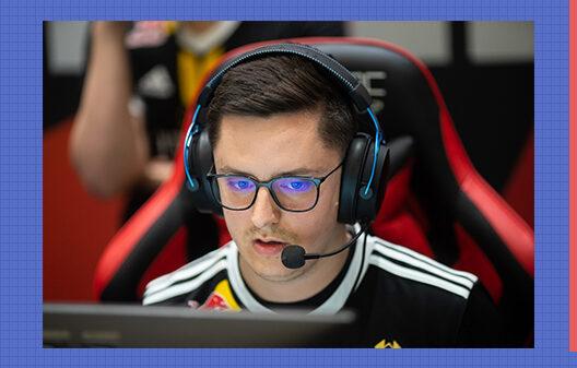 APEX s'anime et appelle VALORANT comme "SHITLORANT"