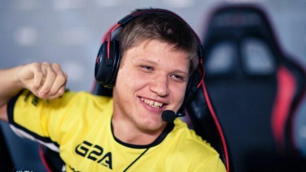 s1mple prend l'as dans CSGO et VALORANT pendant le même flux de twitch