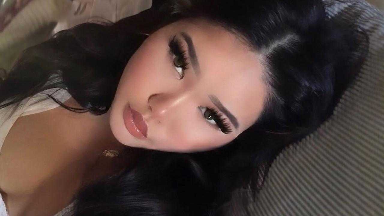 Le spectateur paie 1870 € au streamer Twitch pour jouer à Valorant avec elle - déclenche une discussion